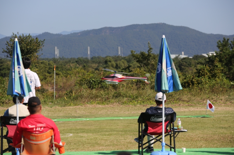 ファイル名: 351A0985.jpg
ファイルサイズ: 331.7KB 351A0985